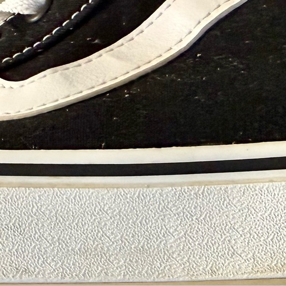 Vans Sk8-Hi Tempered Black White High Top Sneakers Womens Size 10 Skate Shoes - Picture 7 of 9